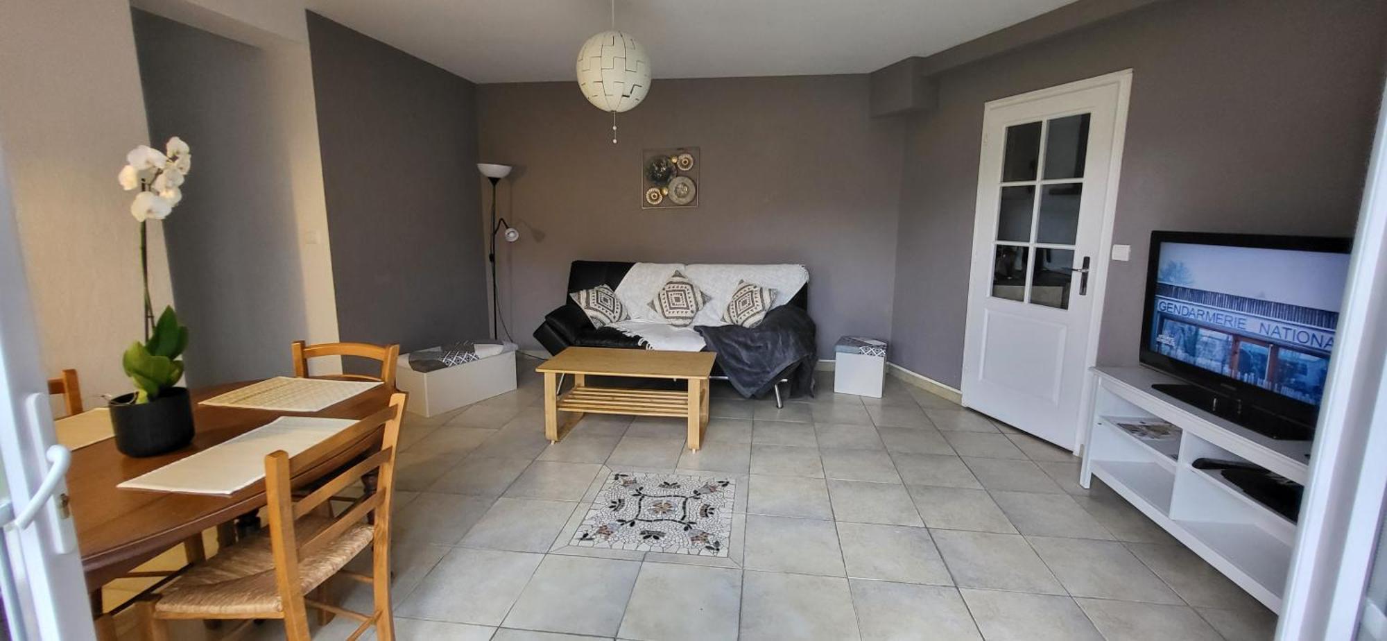 Maison De Plein Pied Avec Jardin Privatif Centre Ville Milly-la-Foret Kültér fotó