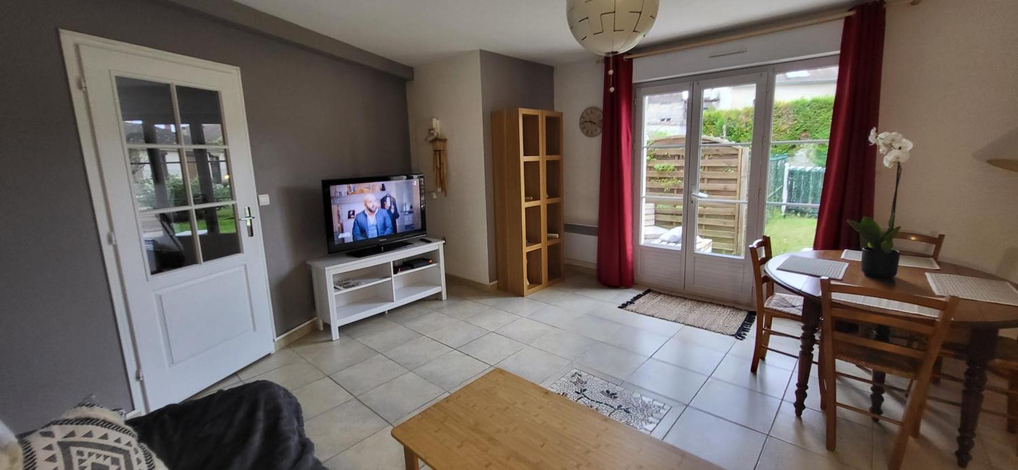 Maison De Plein Pied Avec Jardin Privatif Centre Ville Milly-la-Foret Kültér fotó